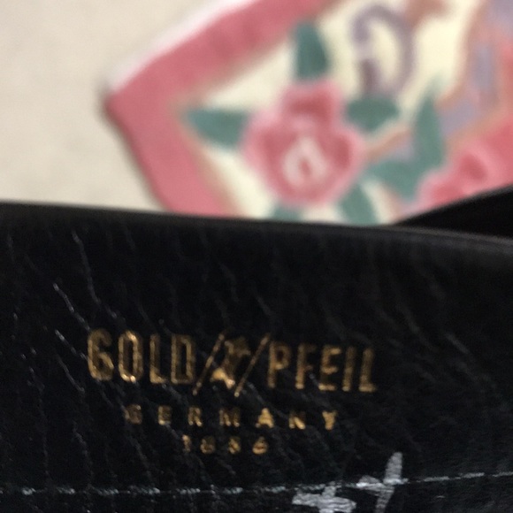 Gold Pfeil leather bag with multi compartments. Made in Germany. NWOT - Picture 11 of 13